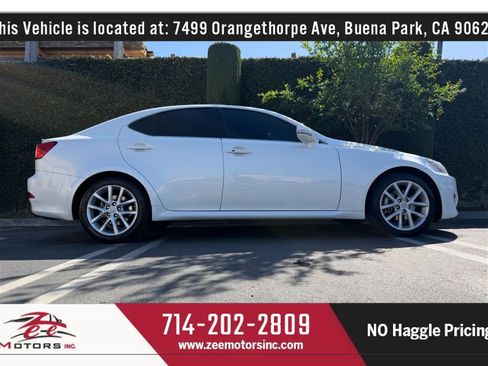 Used 2011 Lexus IS 250 w/ Premium Pkg Value Edition image 4