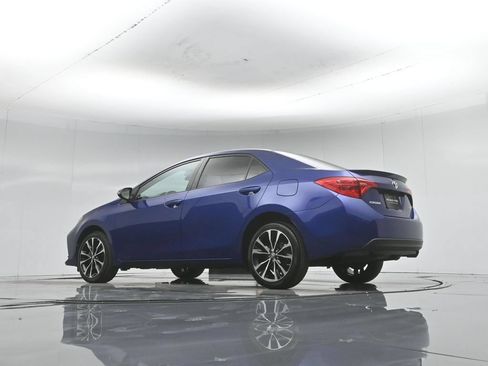 Used 2017 Toyota Corolla SE w/ Carpet Mat Package (TMS) FWD image 49