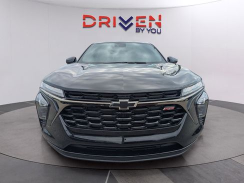 New 2026 Chevrolet Trax RS FWD image 8