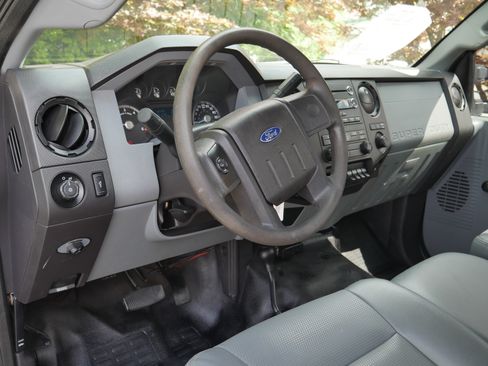 Used 2014 Ford F450 XL AWD/4WD image 4