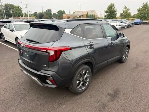 Certified 2024 Kia Seltos S AWD/4WD image 3