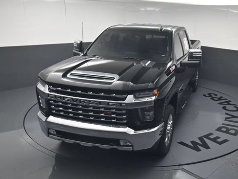 Used 2022 Chevrolet Silverado 2500 LTZ w/ LTZ Convenience Package AWD/4WD image 13