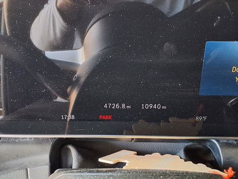 Used 2025 Mercedes-Benz GLC 63 AMG S image 10