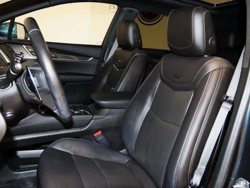 Used 2020 Cadillac XT5 Sportv image 34