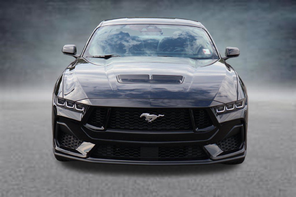 Used 2025 Ford Mustang GT Premium RWD image 26