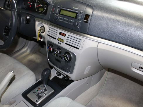 Used 2006 Hyundai Sonata GLS FWD image 26