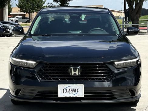 Used 2024 Honda Accord EX image 8