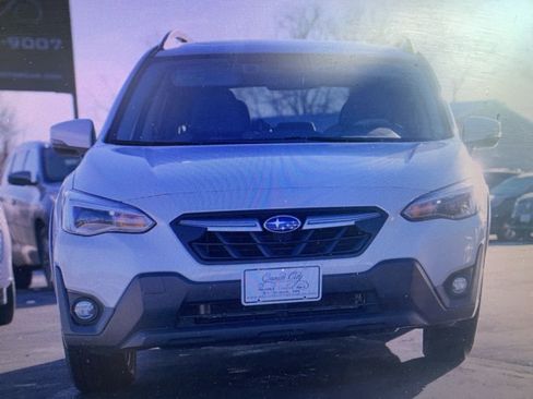 Used 2021 Subaru Crosstrek 2.5i Limited w/ Moonroof Package 1 image 2