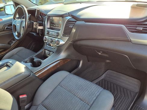 Used 2018 Chevrolet Tahoe LS image 24