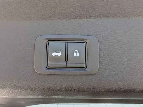 Used 2024 Mitsubishi Outlander SE FWD image 14