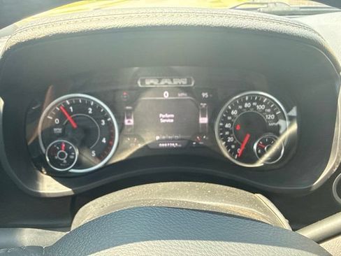 Used 2023 RAM 2500 Laramie AWD/4WD image 11
