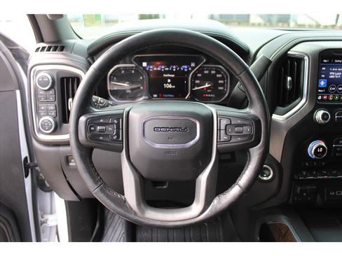 Used 2020 GMC Sierra 3500 Denali w/ Denali Ultimate Package AWD/4WD image 17