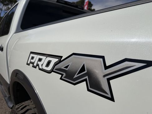 Used 2018 Nissan Titan PRO-4X w/ Pro-4x Utility Package image 7