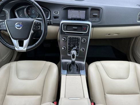 Used 2015 Volvo S60 T5 Platinum FWD image 13