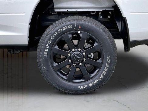 New 2026 RAM 2500 Big Horn AWD/4WD image 34