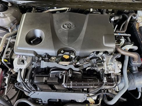 Used 2023 Toyota Camry SE FWD image 38