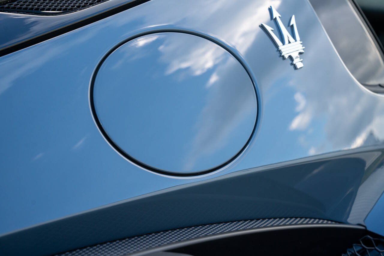 Used 2023 Maserati MC20 Coupe RWD image 37
