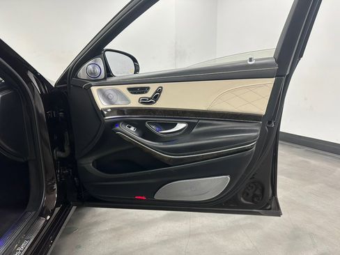 Used 2015 Mercedes-Benz S 550 4MATIC Sedan image 27