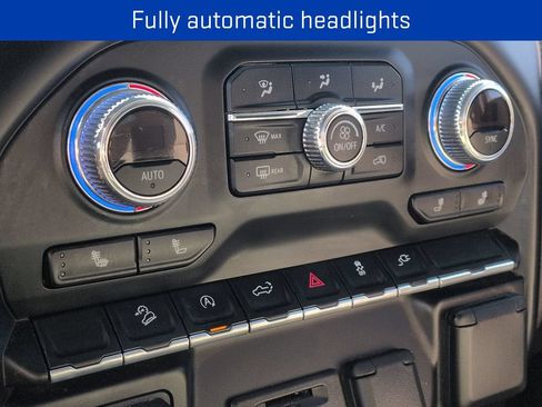 Certified 2019 GMC Sierra 1500 SLT w/ X31 Off-Road Package AWD/4WD image 30