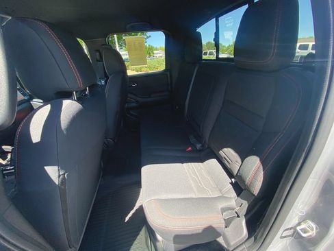 Used 2023 Nissan Frontier PRO-4X w/ Pro Convenience Package AWD/4WD image 22