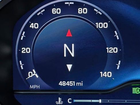 Used 2023 Chevrolet Silverado 1500 LT image 31