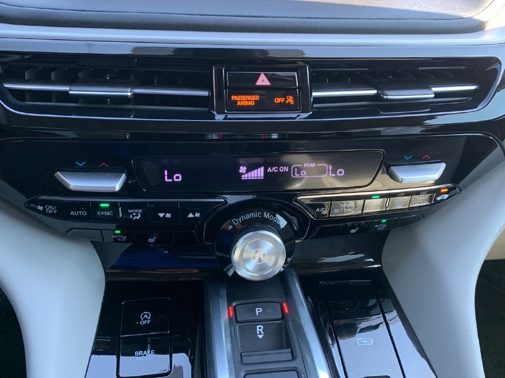 Used 2023 Acura MDX w/ Technology Package FWD image 28