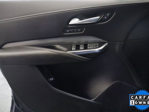 Used 2025 Cadillac XT4 Premium Luxury image 34