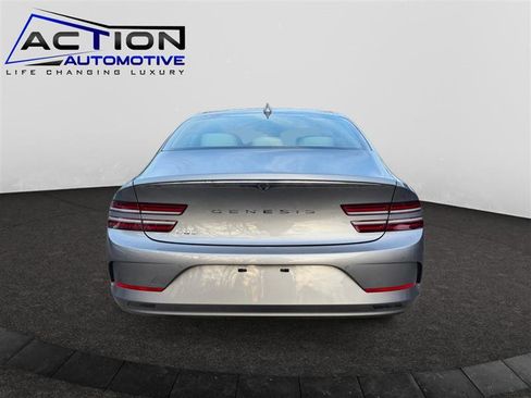 Used 2024 Genesis G80 image 7