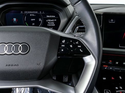 Used 2023 Audi Q4 e-tron Prestige image 10