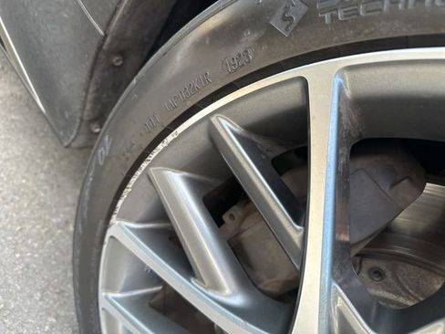 Used 2017 Lexus RC 200t F Sport image 19