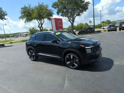 Certified 2025 Nissan Kicks SR