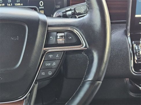 Used 2024 Lincoln Navigator L 4WD image 28