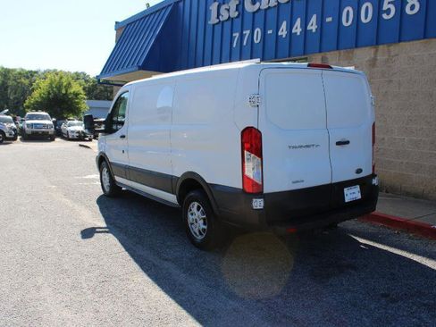 Used 2016 Ford Transit 250 130 Low Roof RWD image 4