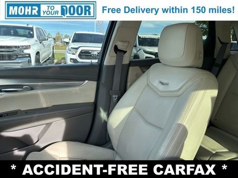 Used 2017 Cadillac XT5 Premium Luxury image 27