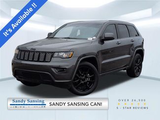 Used 2019 Jeep Grand Cherokee Altitude video 1
