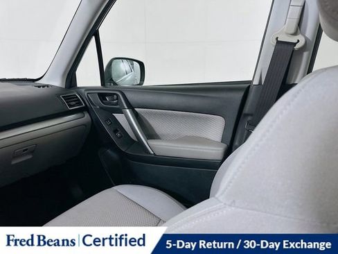 Used 2018 Subaru Forester 2.5i Premium w/ All-Weather Package image 25
