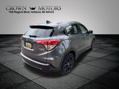 Used 2021 Honda HR-V Sport image 7