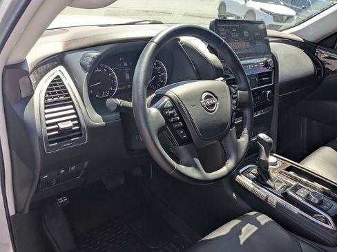 Used 2023 Nissan Armada Platinum w/ Cargo Package AWD/4WD image 16