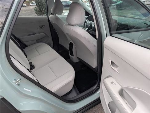 Certified 2024 Hyundai Kona SEL AWD/4WD image 14