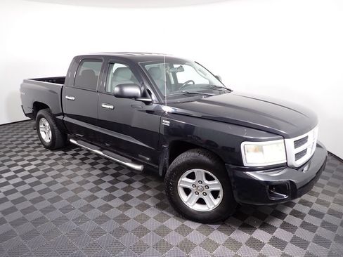 Used 2011 Dodge Dakota Big Horn w/ Skid Plate Group AWD/4WD image 5