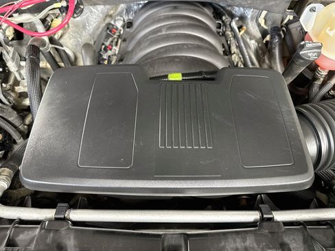 Used 2019 GMC Sierra 1500 SLT w/ SLT Convenience Package AWD/4WD image 25