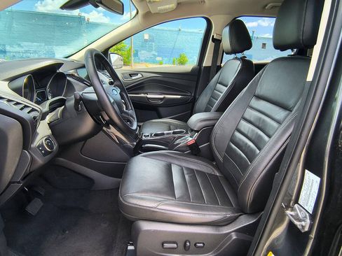 Used 2016 Ford Escape Titanium AWD/4WD image 10
