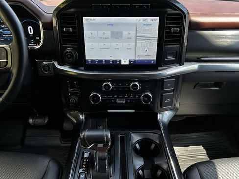 Used 2022 Ford F150 Lariat AWD/4WD image 17