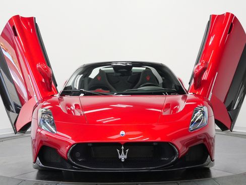 Used 2023 Maserati MC20 Spyder RWD image 54