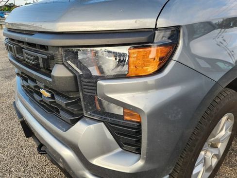 Used 2025 Chevrolet Silverado 1500 Custom RWD image 6