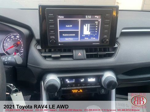 Used 2021 Toyota RAV4 LE AWD/4WD image 13