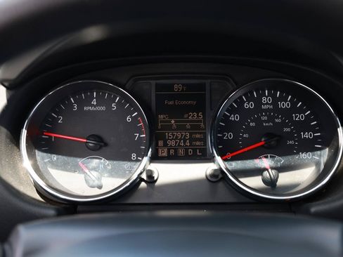 Used 2011 Nissan Rogue S AWD/4WD image 27