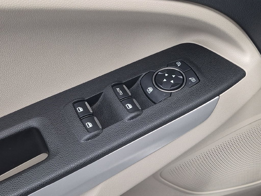 Used 2018 Ford EcoSport S FWD image 13