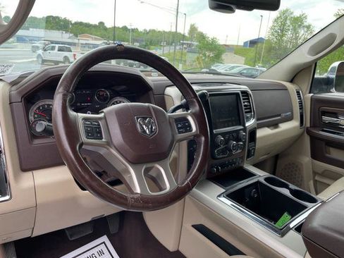 Used 2015 RAM 2500 Laramie AWD/4WD image 8