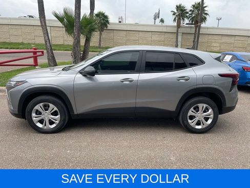 Used 2024 Chevrolet Trax LS FWD image 3
